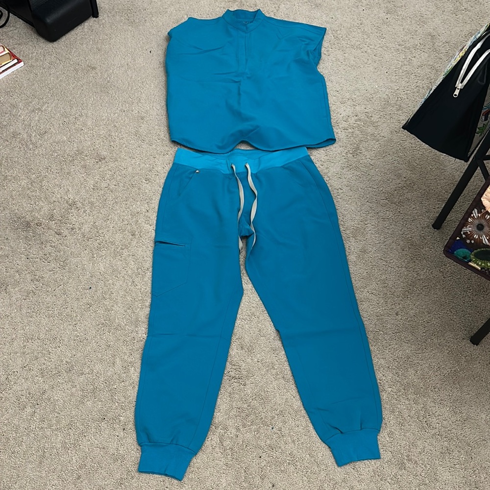 Figs Teal